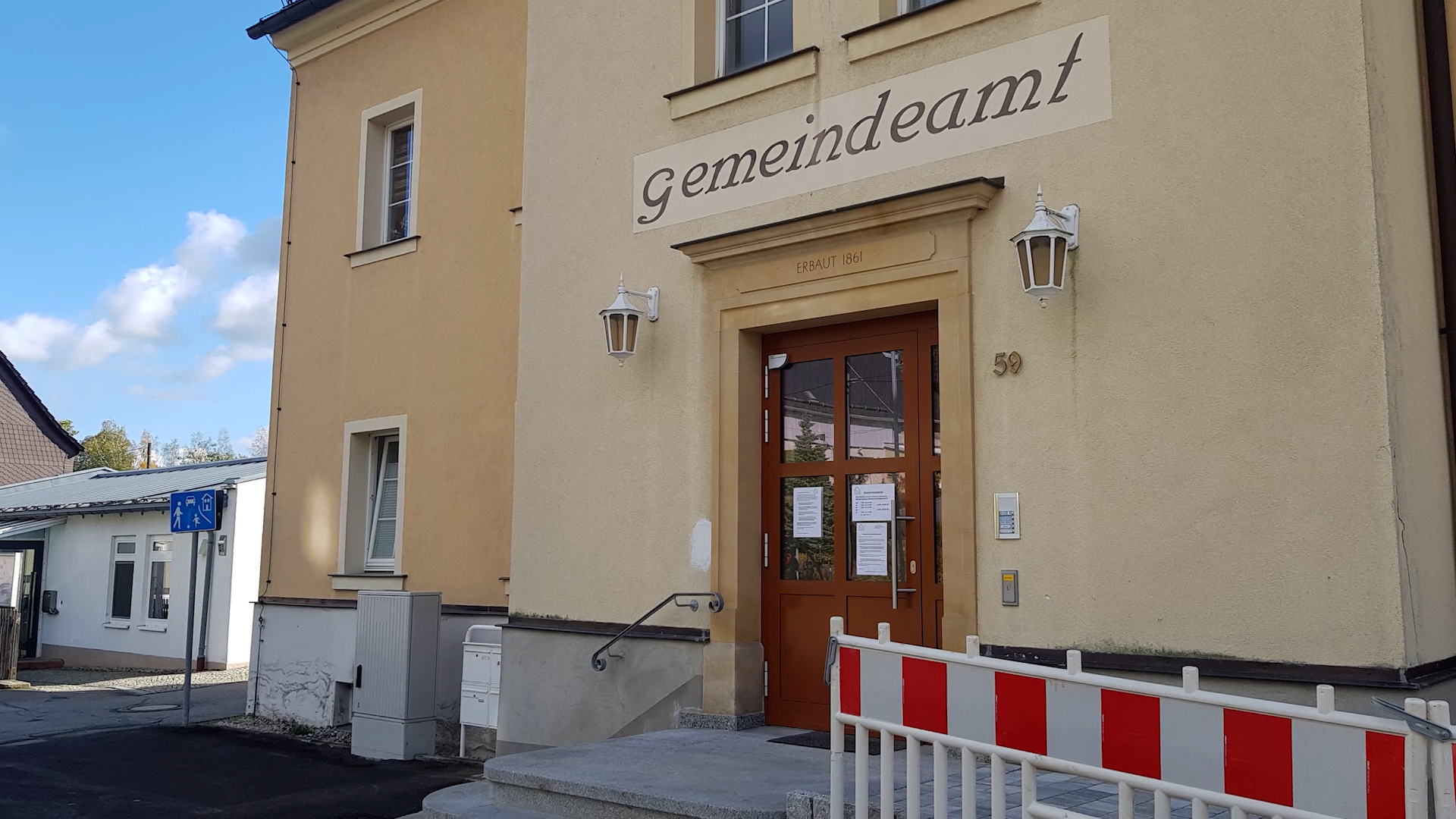 MEgional am 26. Oktober 2020 mit dem Umbau im Gemeindeamt Venusberg