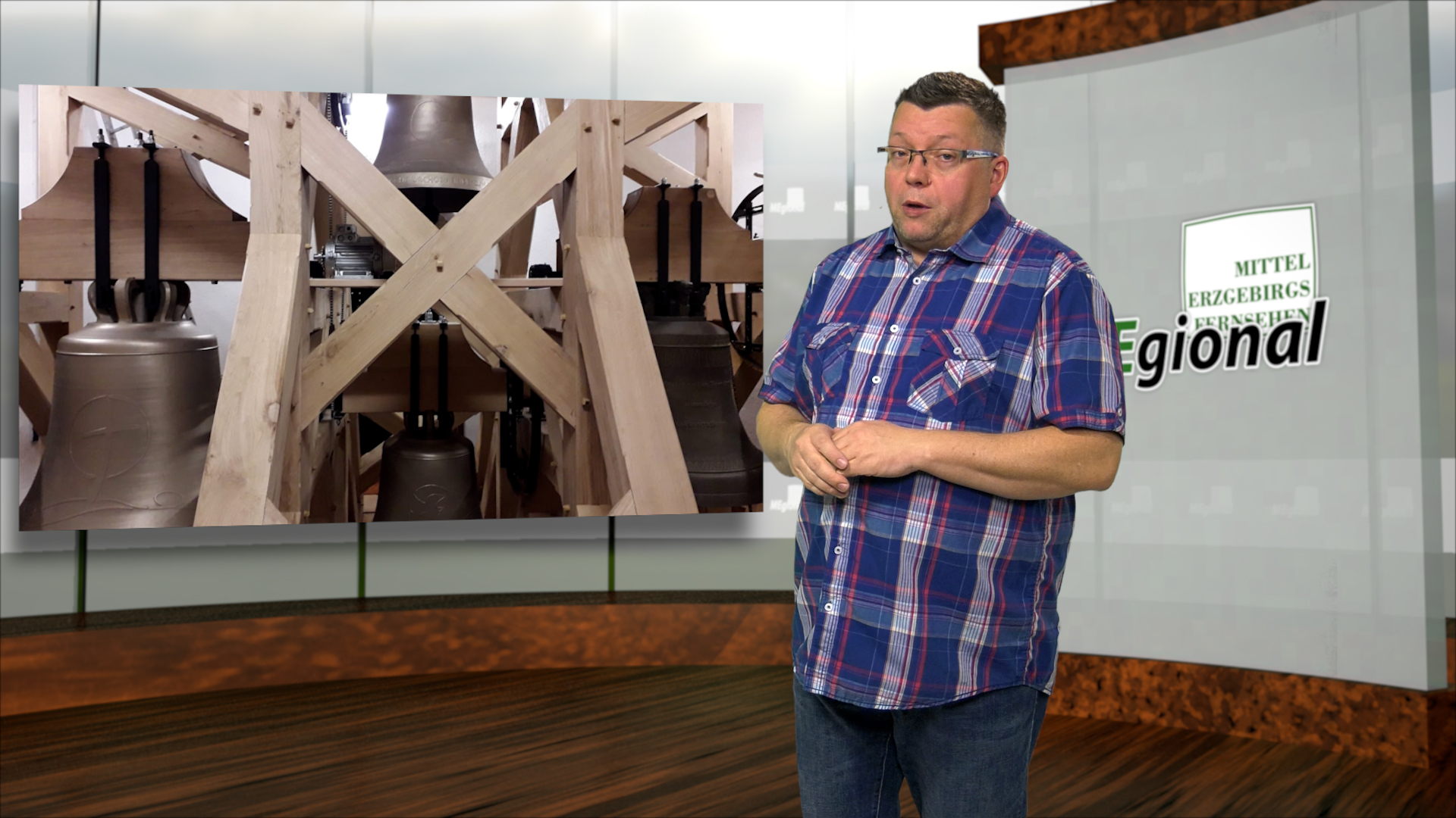 MEgional am 18. Dezember mit dem ersten Läuten der neuen Lengefelder Glocken